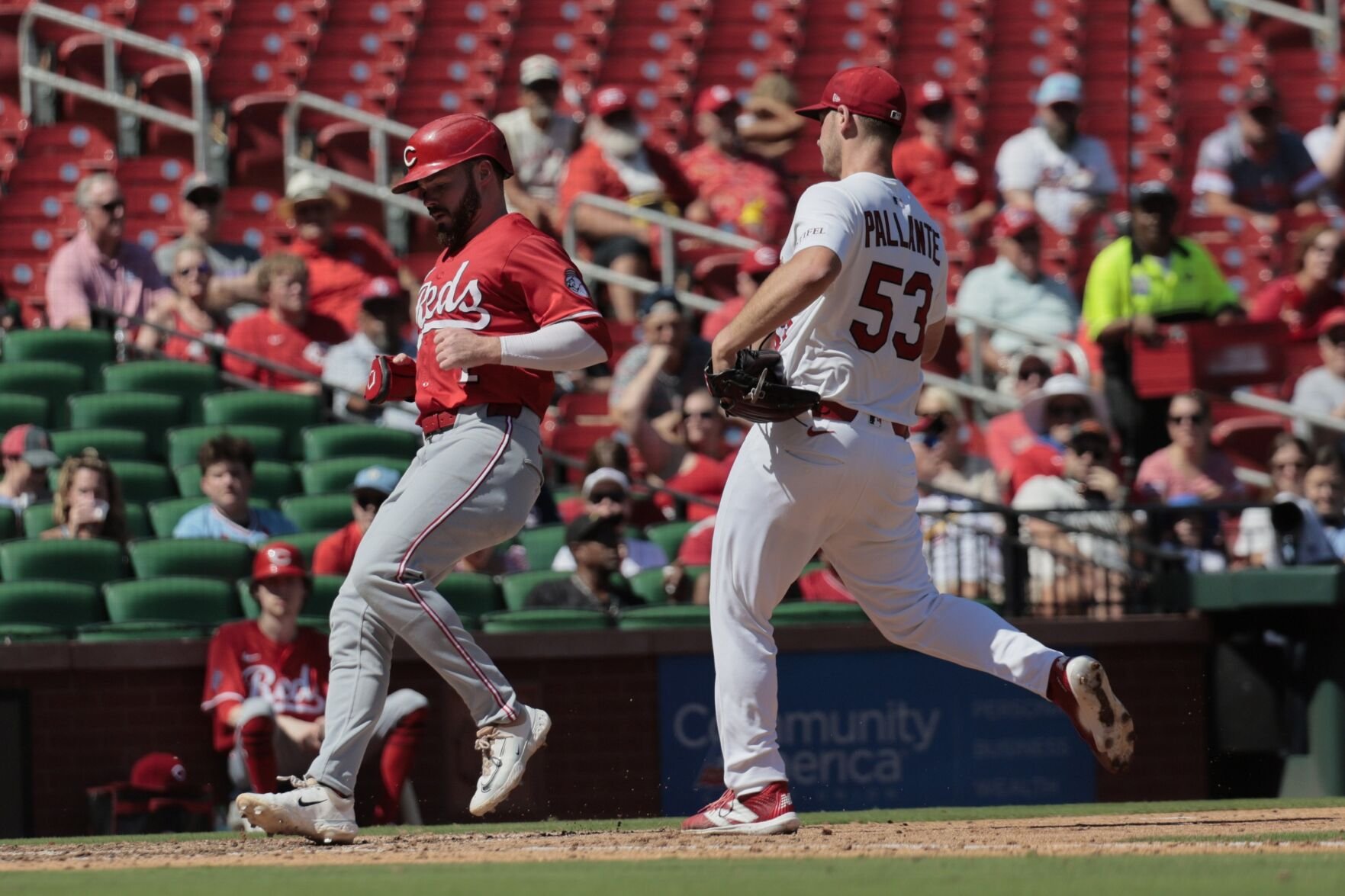 The 51黑料 Cardinals host the Cincinnati Reds.